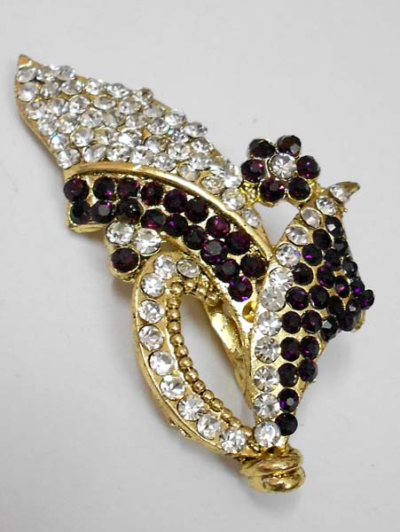 Brooch/Sareepin